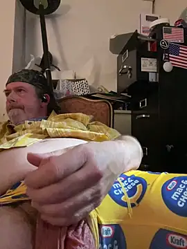 Snapshot of Helmut1971 chatting on January 1, 2025, 9:07 am Helmut1971 online show from January 1, 2025, 9:07 am