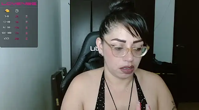 Snapshot of natashasmithe chatting on January 24, 2025, 6:57 am natashasmithe online show from January 24, 2025, 6:57 am