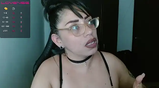 Snapshot of natashasmithe chatting on January 26, 2025, 7:32 am natashasmithe online show from January 26, 2025, 7:32 am