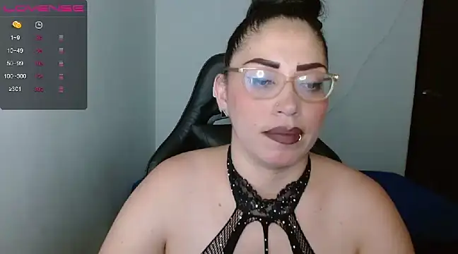 Snapshot of natashasmithe chatting on January 27, 2025, 8:17 pm natashasmithe online show from January 27, 2025, 8:17 pm