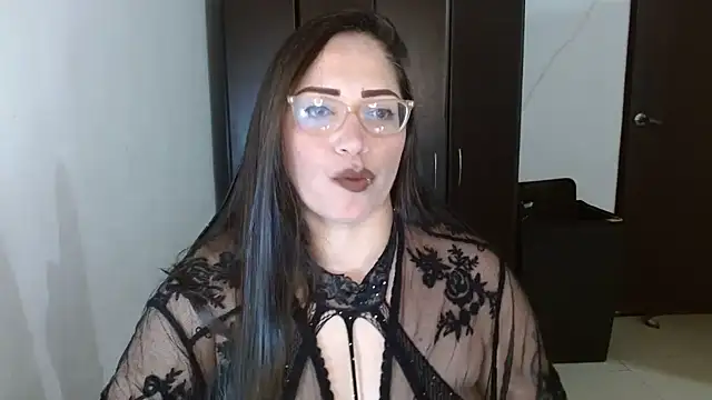 Snapshot of natashasmithe chatting on October 12, 2025, 12:09 am natashasmithe online show from October 12, 2025, 12:09 am