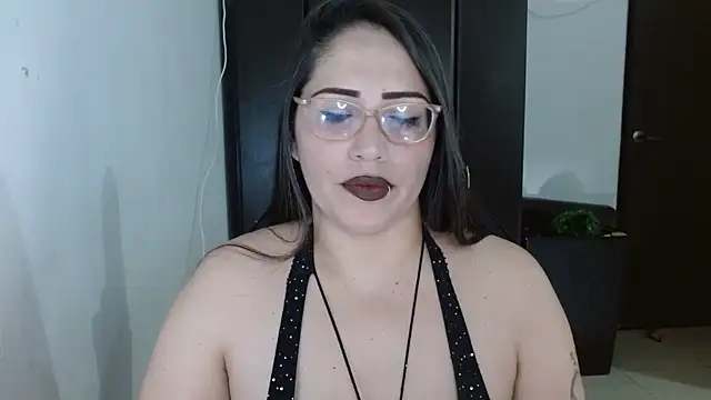 Snapshot of natashasmithe chatting on November 23, 2025, 2:00 am natashasmithe online show from November 23, 2025, 2:00 am