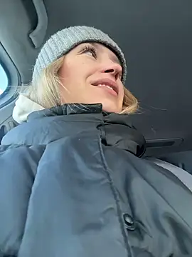 StasyWood online show from March 19, 2026, 1:20 am