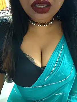 Snapshot of YR-SHIVANI chatting on January 24, 2025, 7:41 am YR-SHIVANI online show from January 24, 2025, 7:41 am