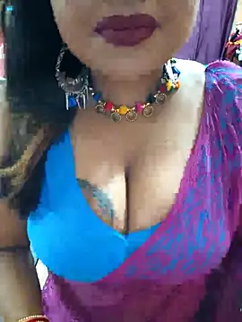 Snapshot of YR-SHIVANI chatting on September 23, 2025, 4:04 am YR-SHIVANI online show from September 23, 2025, 4:04 am