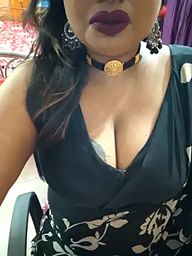 Snapshot of YR-SHIVANI chatting on September 30, 2025, 6:07 am YR-SHIVANI online show from September 30, 2025, 6:07 am