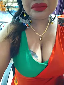 Snapshot of YR-SHIVANI chatting on October 22, 2025, 5:19 am YR-SHIVANI online show from October 22, 2025, 5:19 am