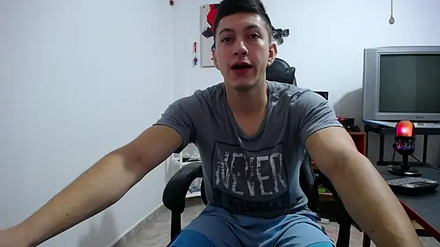 Snapshot of Iam_yourbabyprincess_XD chatting on November 5, 2025, 5:57 pm Iam yourbabyprincess XD online show from November 5, 2025, 5:57 pm