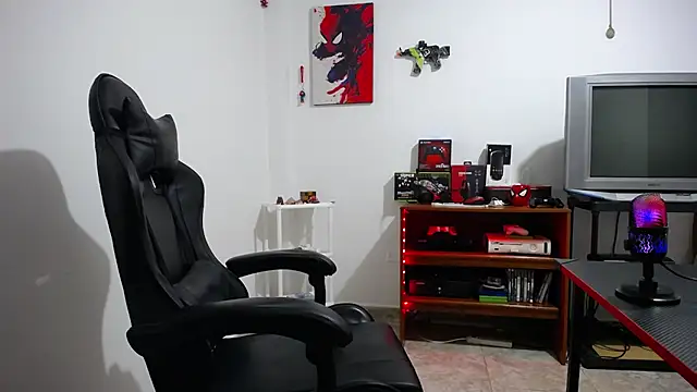 Snapshot of Iam_yourbabyprincess_XD chatting on November 7, 2025, 4:23 am Iam yourbabyprincess XD online show from November 7, 2025, 4:23 am