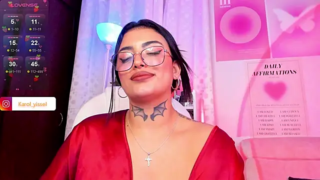 Hinataw33d01 online show from December 17, 2024, 4:12 am