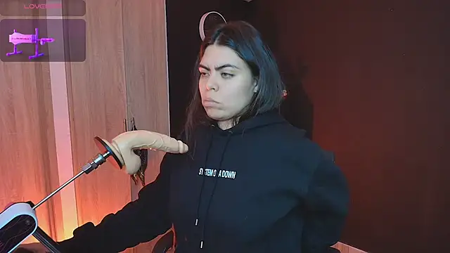  WednesdayFriday  online show from December 13, 2025, 7:53 pm