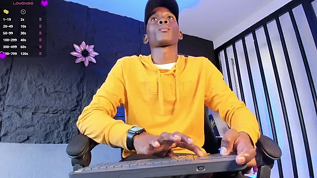 Snapshot of JacksonMuller_ chatting on December 2, 2025, 1:17 pm JacksonMuller online show from December 2, 2025, 1:17 pm