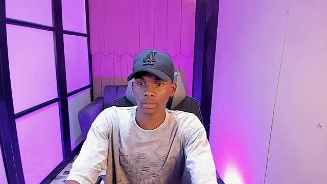 Snapshot of JacksonMuller_ chatting on December 16, 2025, 1:49 pm JacksonMuller online show from December 16, 2025, 1:49 pm