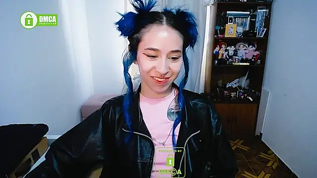 dakota senju online show from January 22, 2025, 2:03 pm