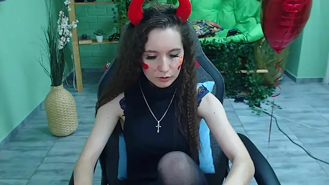 Snapshot of Miss_Barbara_ chatting on February 14, 2025, 10:25 pm Miss Barbara online show from February 14, 2025, 10:25 pm