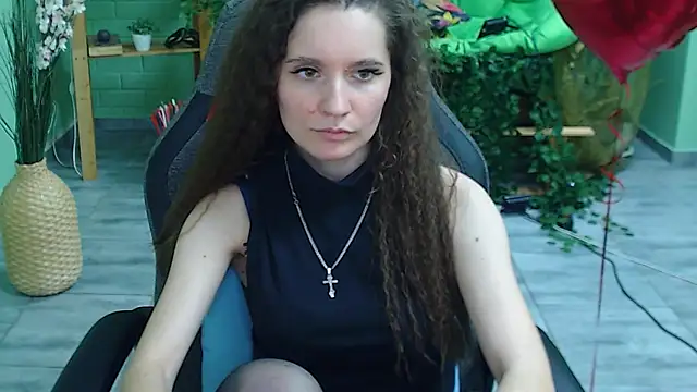 Snapshot of Miss_Barbara_ chatting on February 15, 2025, 1:31 am Miss Barbara online show from February 15, 2025, 1:31 am