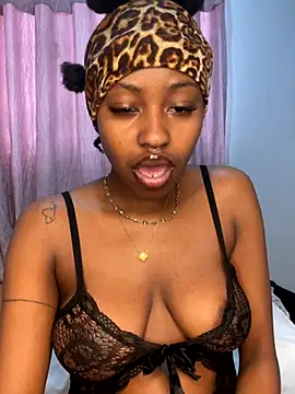 hot daily online show from November 9, 2025, 1:31 pm