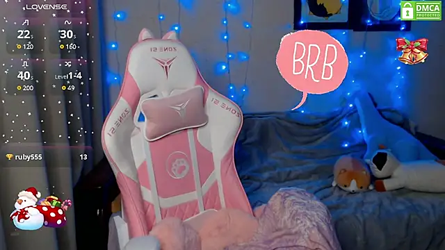 Snapshot of LeahGottty chatting on December 28, 2024, 5:57 pm LeahGottty online show from December 28, 2024, 5:57 pm