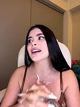 Snapshot of misslollipop04 chatting on November 28, 2025, 5:10 am misslollipop04 online show from November 28, 2025, 5:10 am