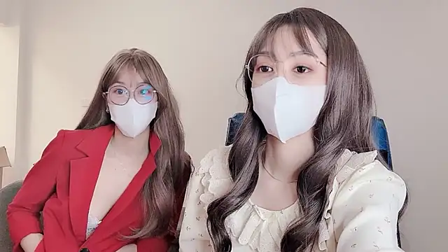 Snapshot of Mono-Stewardesss chatting on January 2, 2025, 5:57 am Mono-Stewardesss online show from January 2, 2025, 5:57 am