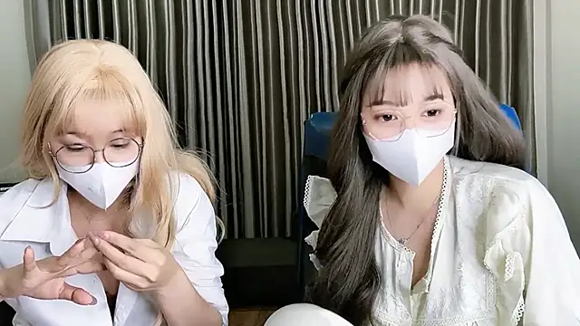 Snapshot of Mono-Stewardesss chatting on March 11, 2025, 12:39 pm Mono-Stewardesss online show from March 11, 2025, 12:39 pm