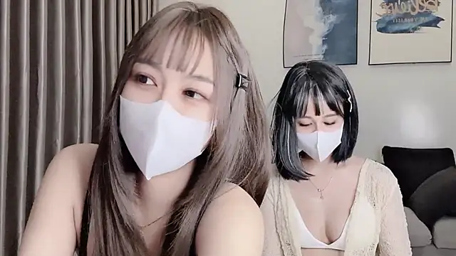 Snapshot of Mono-Stewardesss chatting on October 5, 2025, 3:54 pm Mono-Stewardesss online show from October 5, 2025, 3:54 pm