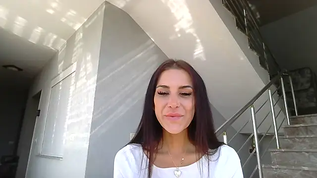 josiexcx online show from March 6, 2026, 10:23 am