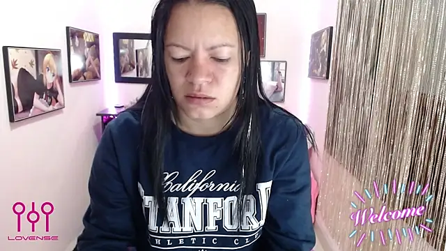 Cristal w online show from September 29, 2025, 12:21 pm