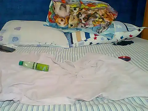 Snapshot of QueenMelisa chatting on July 10, 2026, 7:56 am QueenMelisa online show from July 10, 2026, 7:56 am