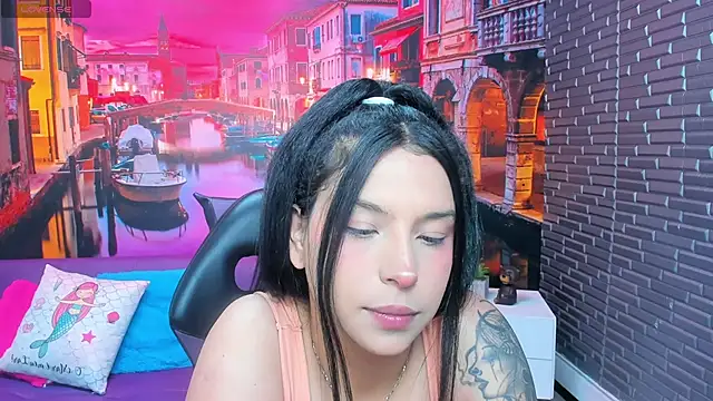 Small naughty  online show from February 9, 2026, 2:10 pm