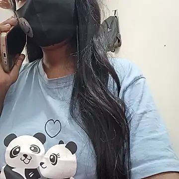 Snapshot of Anusri- chatting on November 1, 2025, 5:15 pm Anusri- online show from November 1, 2025, 5:15 pm