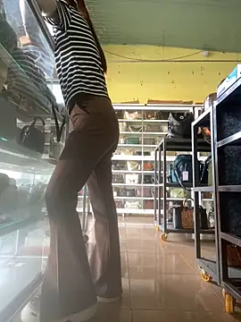 Rosa 998 online show from April 8, 2026, 12:43 am