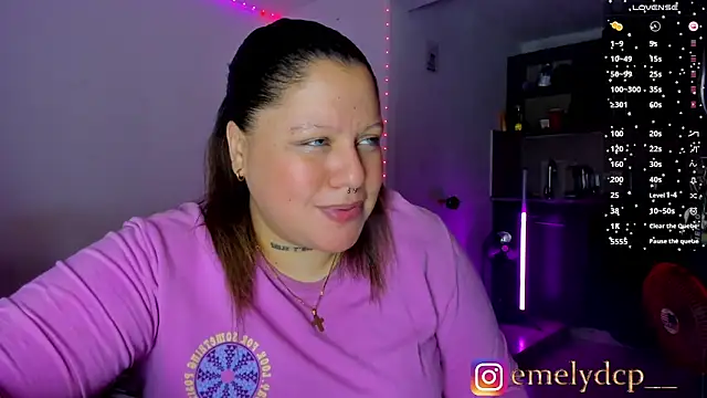 Snapshot of mariana_maze chatting on June 5, 2026, 6:31 am mariana maze online show from June 5, 2026, 6:31 am