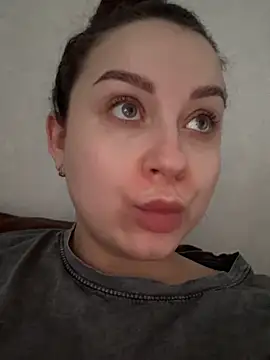 ellie ssexy online show from February 27, 2026, 5:29 am