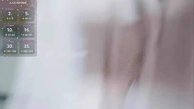 Ti amo UU online show from December 27, 2024, 2:43 pm