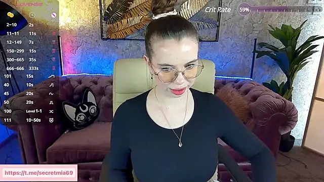 Snapshot of SecretDesireMe chatting on February 1, 2025, 2:13 pm SecretDesireMe online show from February 1, 2025, 2:13 pm