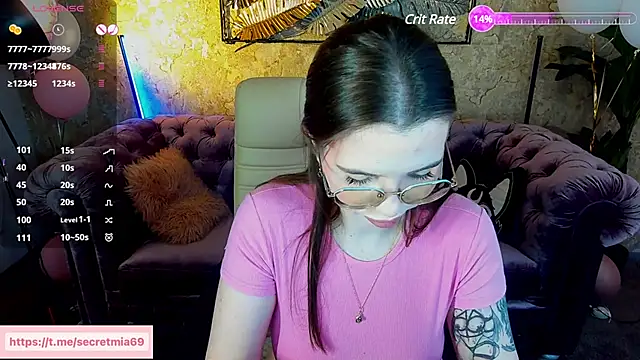 Snapshot of SecretDesireMe chatting on February 20, 2025, 3:08 pm SecretDesireMe online show from February 20, 2025, 3:08 pm