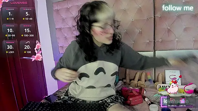 neeko princes online show from March 19, 2026, 12:20 pm