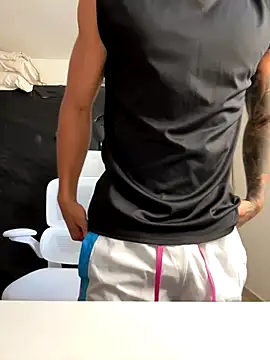 Snapshot of sendfer chatting on September 13, 2025, 8:19 pm sendfer online show from September 13, 2025, 8:19 pm