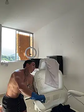 Snapshot of sendfer chatting on November 6, 2025, 1:56 pm sendfer online show from November 6, 2025, 1:56 pm