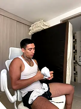 Snapshot of sendfer chatting on November 8, 2025, 3:07 am sendfer online show from November 8, 2025, 3:07 am