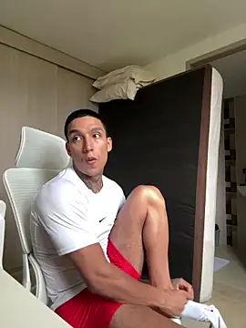 Snapshot of sendfer chatting on November 27, 2025, 9:28 pm sendfer online show from November 27, 2025, 9:28 pm