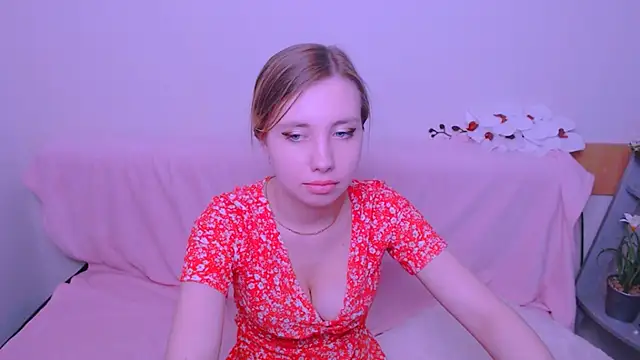 Snapshot of AliceFire_ chatting on May 6, 2026, 11:26 am AliceFire online show from May 6, 2026, 11:26 am