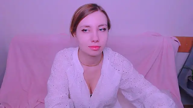Snapshot of AliceFire_ chatting on June 1, 2026, 9:00 am AliceFire online show from June 1, 2026, 9:00 am