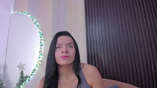  shantal smith online show from December 3, 2025, 3:21 pm