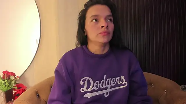  shantal smith online show from April 8, 2026, 12:43 am