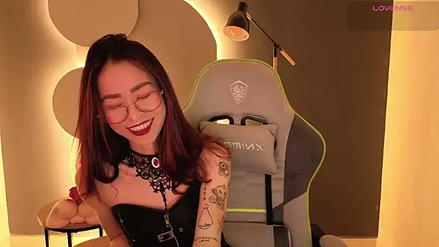 Snapshot of rosse_98_ chatting on February 6, 2026, 1:14 pm rosse 98 online show from February 6, 2026, 1:14 pm