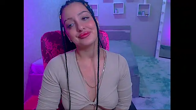 Snapshot of SkarlettMonliss chatting on September 15, 2025, 12:16 pm SkarlettMonliss online show from September 15, 2025, 12:16 pm