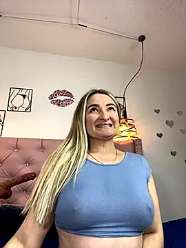 antonella87 online show from November 22, 2025, 10:42 pm