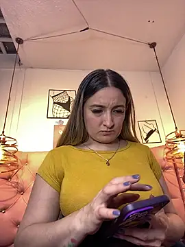 antonella87 online show from June 4, 2026, 11:11 pm